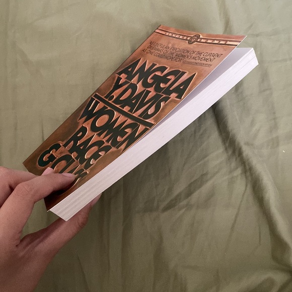 Women, Race, & Class by Angela Y.Davis - Picture 5 of 5